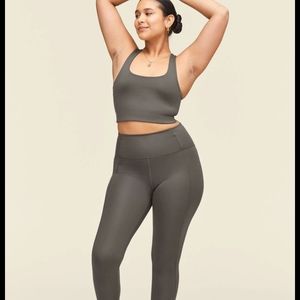 Girlfriend collective paloma bra moon xs NWT